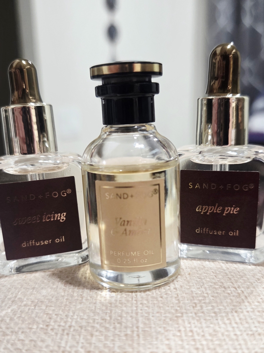 Vanilla Amber Perfume Oil & Sweet Icing And Apple Pie Diffuser Oil Set